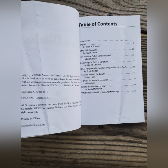 📚 A Pocket Guide To The Bible - Picture 2 of 3